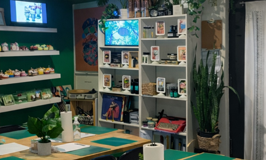 Image 2: Unleash Your Creativity with Candle-making Workshops!