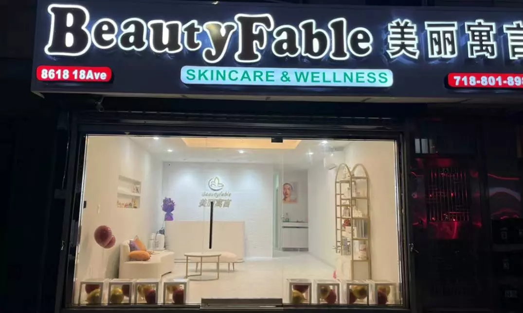 One or Two Sessions of 60-Min Deep Cleaning Gua Sha Facial and More