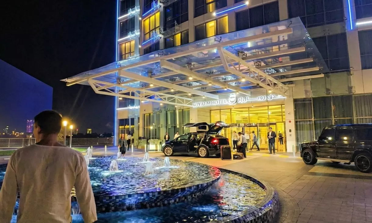 Premium 5* Ramadan Iftar Buffet with Traditional Oud Entertainment