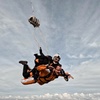 Image 9: Salto tándem en paracaídas a 4500 m sobre el nivel del mar para 1 o 2 