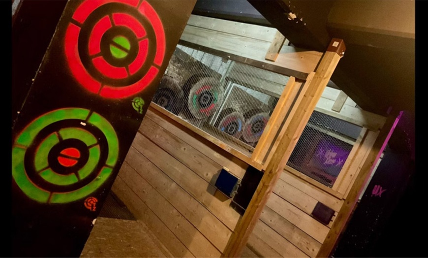 Image 2: One-Hour Axe Throwing and One-Hour Retro Gaming for One, Two, or Four