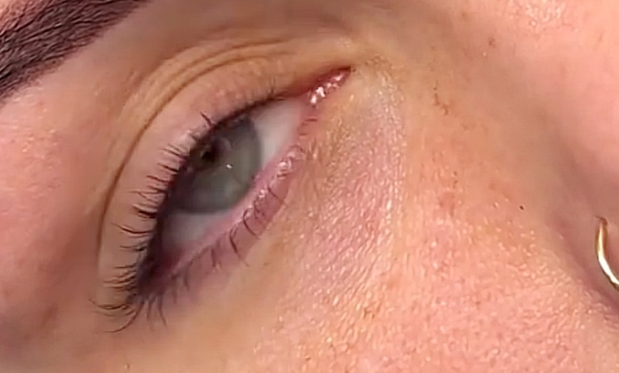 Image 3: Transform your Look with a Permanent Eyebrow or Eyeliner Tattoo 