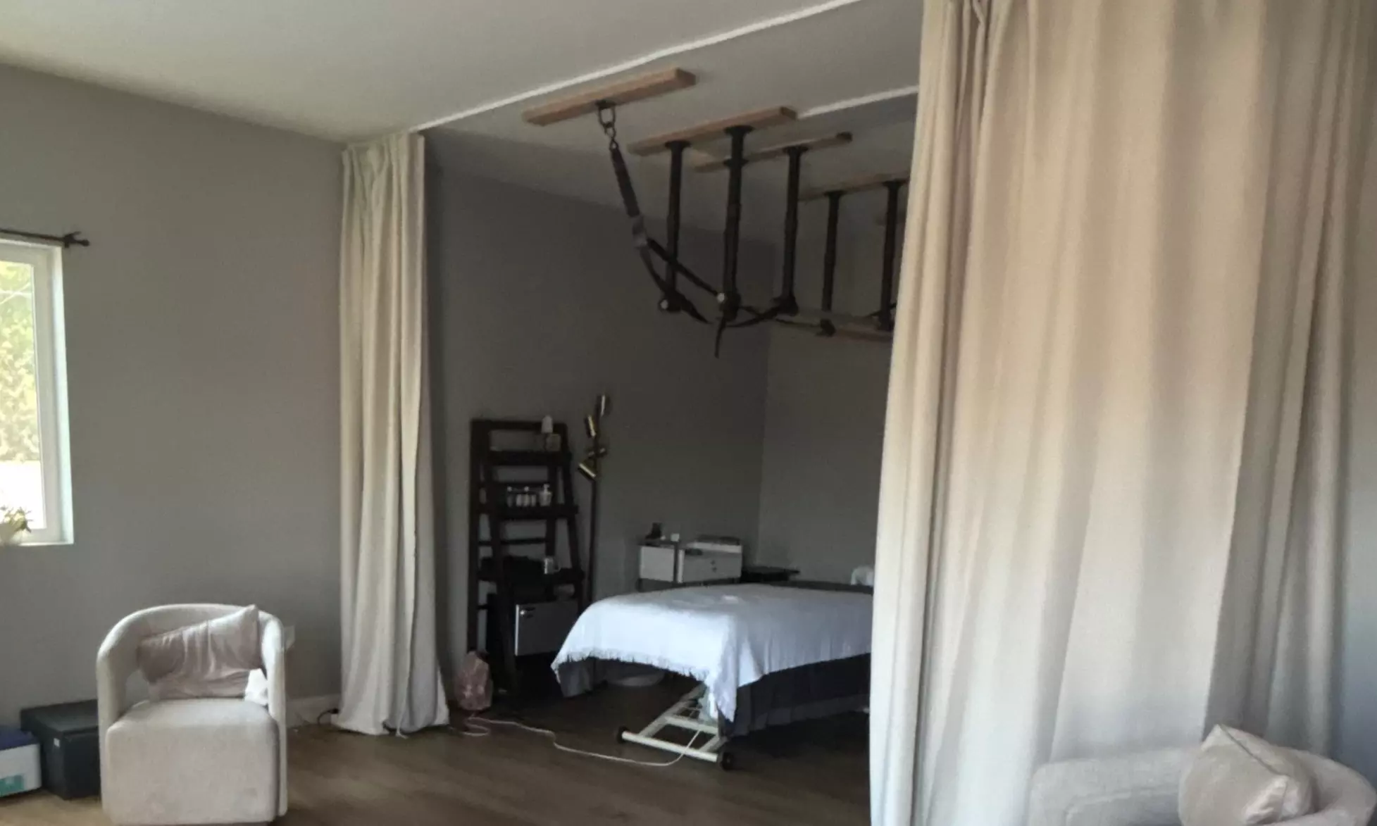 Relax with 60 or 90 Minute Barefoot Deep Tissue Ashiatsu Massage