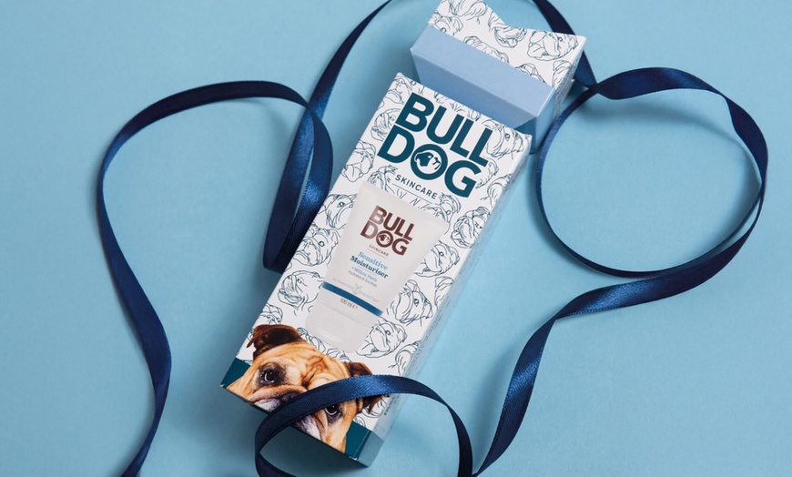 Image 2: Up to Three BullDog Sensitive Moisturiser Crackers 100ml