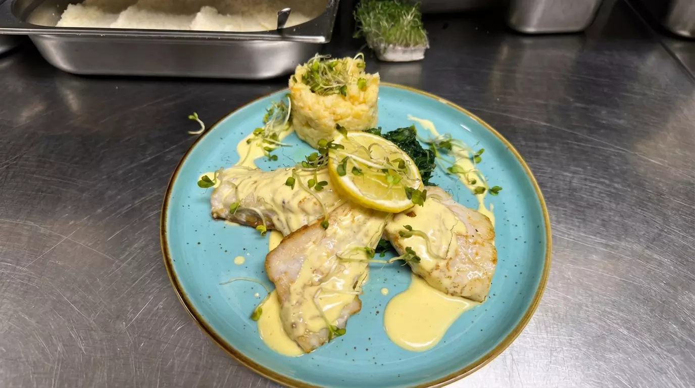 Gut bürgerlicher Mittagstisch mit Gericht zur Auswahl für 2-6 Personen