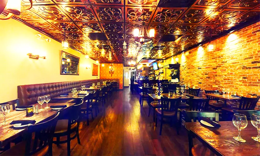 3 Course Dinner + Cocktails for 2 or 4 People, $100 or $150 Credits