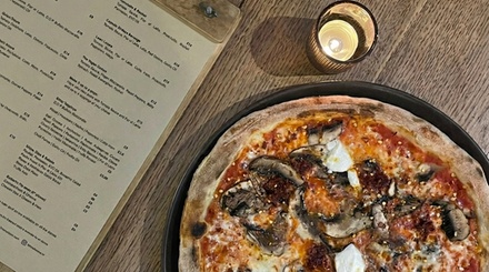 25% OFF Any Pizza - The Ship Inn