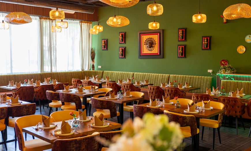 Image 1: Indisches 3-Gänge-Menü für 1, 2 oder 4 Personen