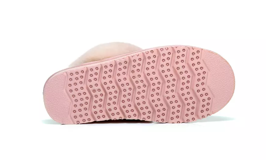 Image 17: UGG Unisex Muffin Scuff Slippers