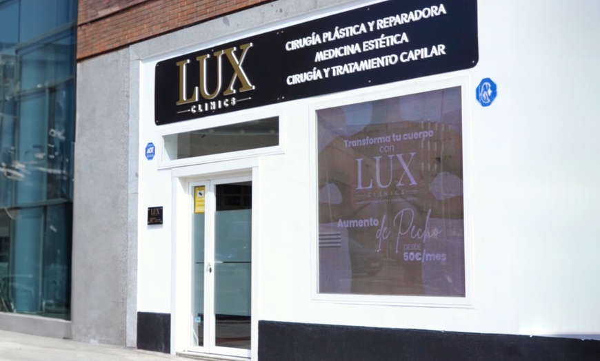 Image 5: Sesiones de tratamiento capilar con bioestimulación o mesoterapia