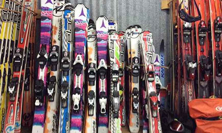 Image 9: Hit the Slopes in Style—Rent Your Ski & Snowboard Gear & Enjoy