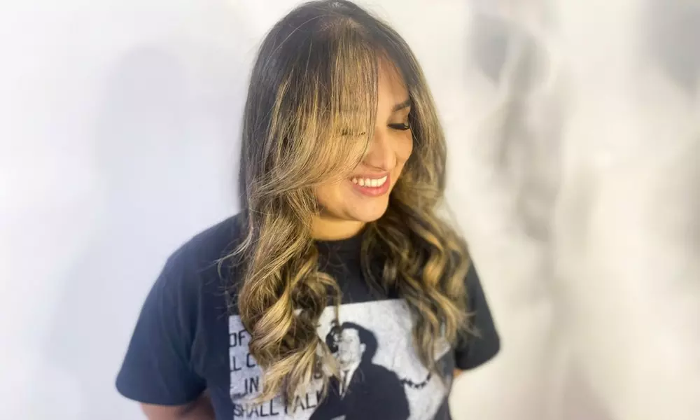 Color Roots / Full Color, Shampoo Style, or Women's Haircut - Regular