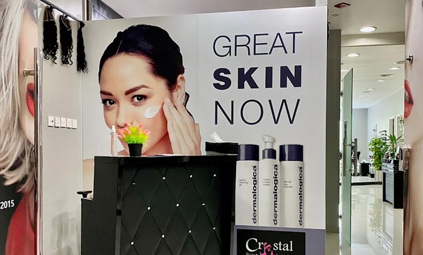 Image 3: Indulge in Revitalizing Facial Treatments For Relaxation