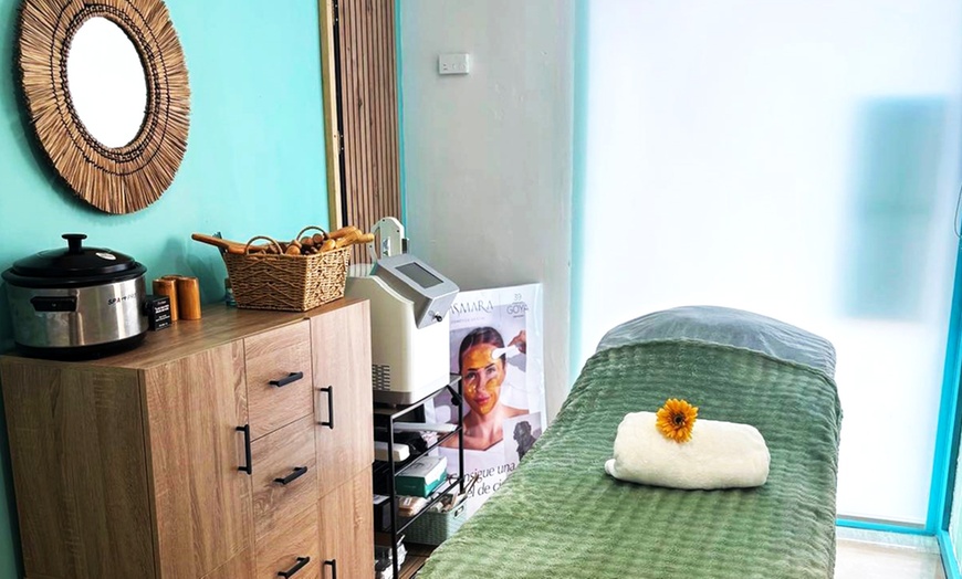 Image 2: Higiene facial con paleta ultrasónica, microdermoabrasión o Kobido