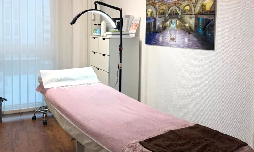 Wimpern- und/oder Augenbrauen-Lifting für 1 Person