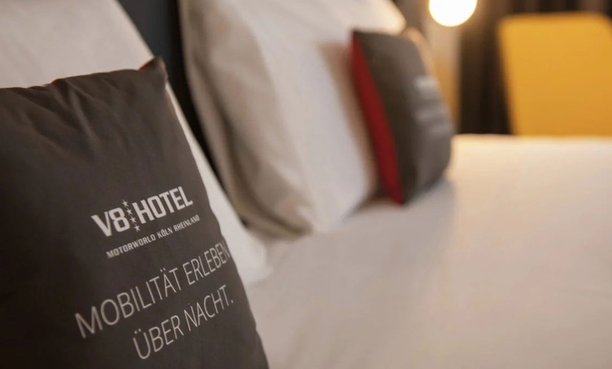 Image 10: Köln: 1-3 Nächte mit Frühstück & Michael Schumacher Collection