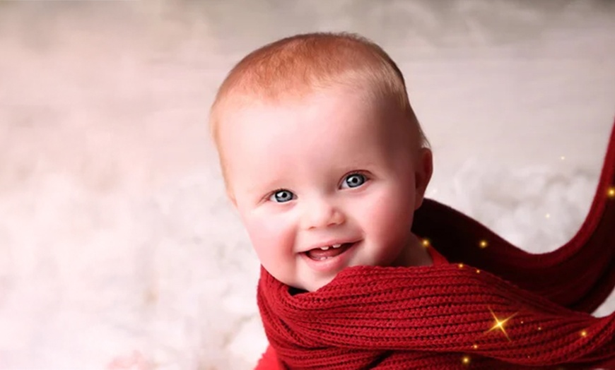 Image 5: Capture Festive Magic with a Christmas Themed Photoshoot