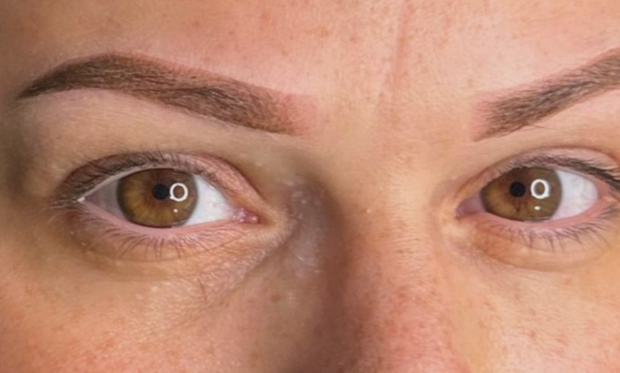 Image 4: Permanent-Make-up für Augenbrauen oder Lippen für 1 Person