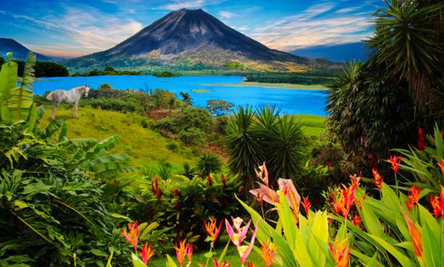 Image 14: ✈ 3- or 7-Night Costa Rica Mystery Vacation w/Air, Car