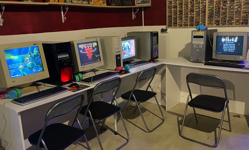 Image 6: Całodzienny bilet wstępu do Retro Gaming Clubu