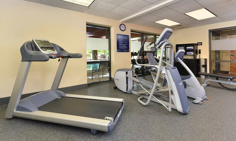 Stay at Hampton Inn Chicago in Carol Stream - Second Medium