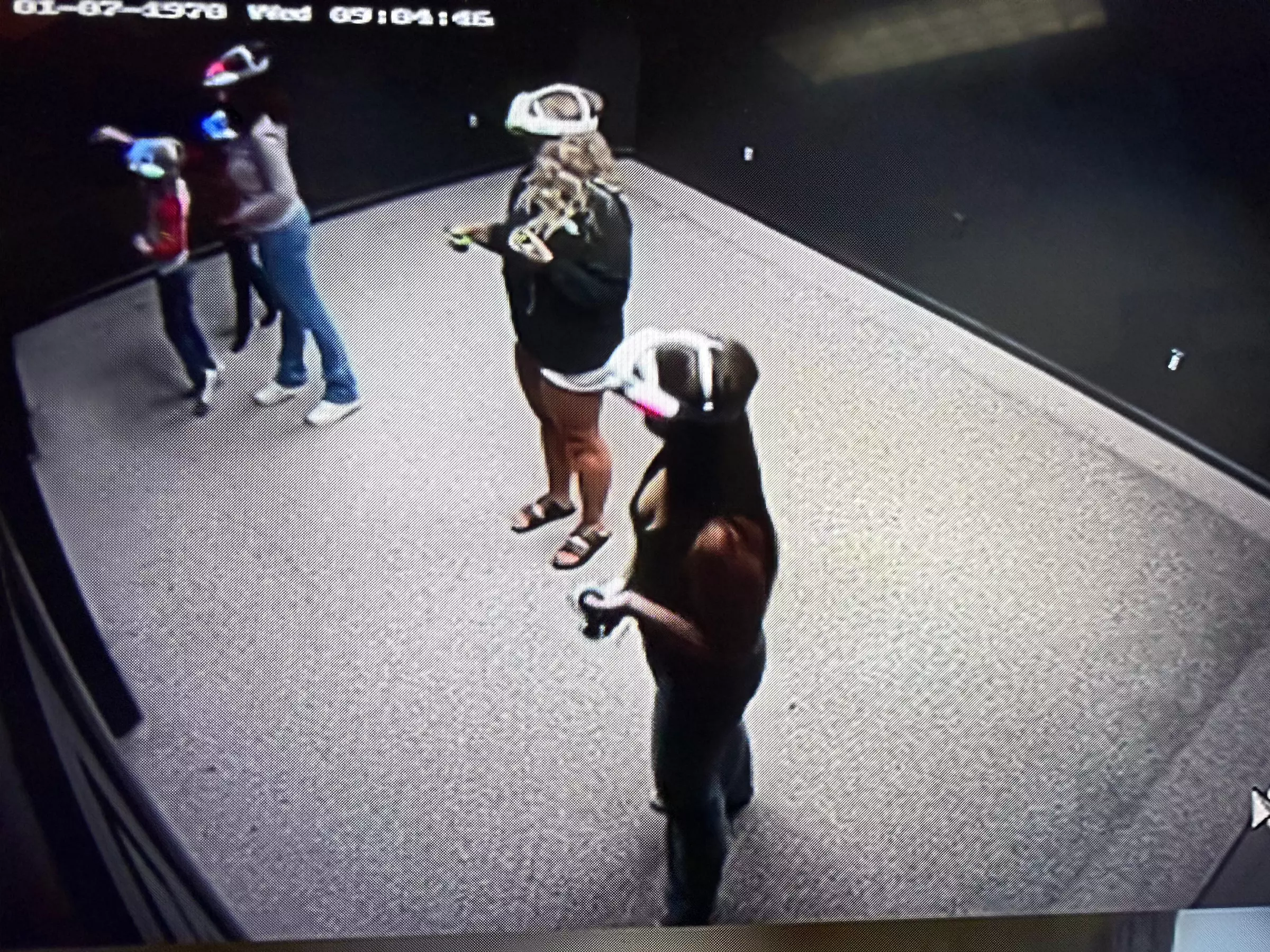 Virtual Reality Escape Room Immersion for Teams