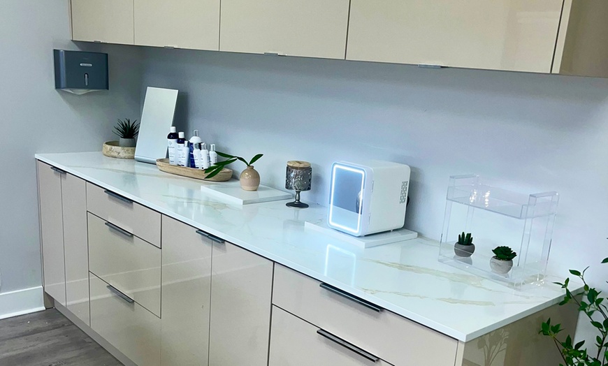 Image 3: Glowing Skin Awaits: PRP Microneedling Packages