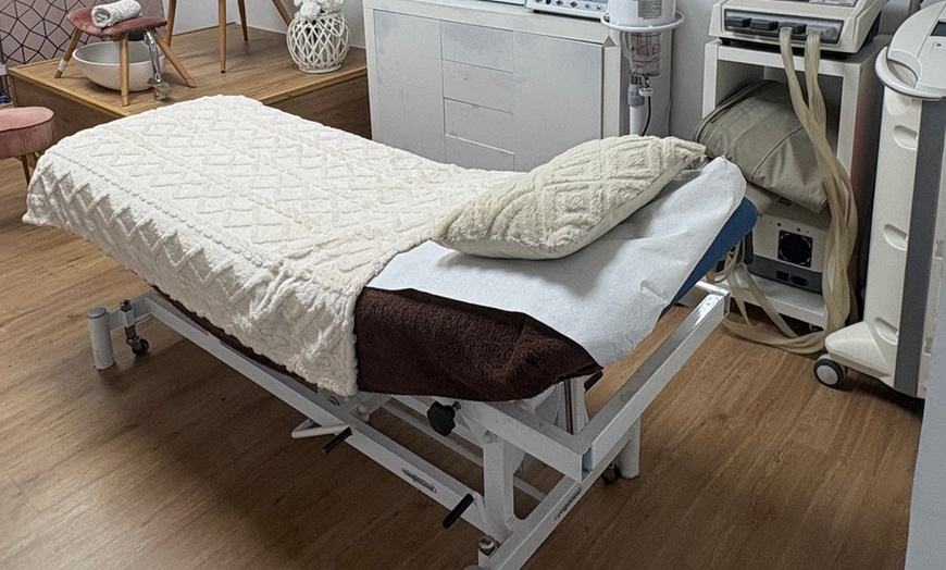 Image 5: Limpieza facial con opción a microdermoabrasión para 1 persona