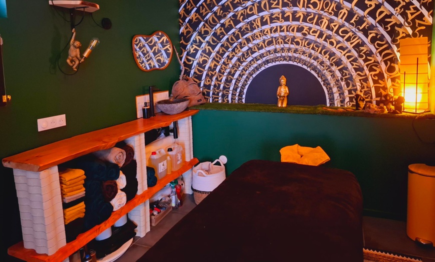 Image 1: Massage personnalisable d'1h : bien-être sur-mesure à Castelnau