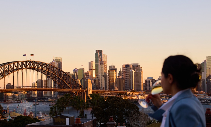 Image 4: Deck 17 Drinks & Canapés with Harbour Views for 2 or 4