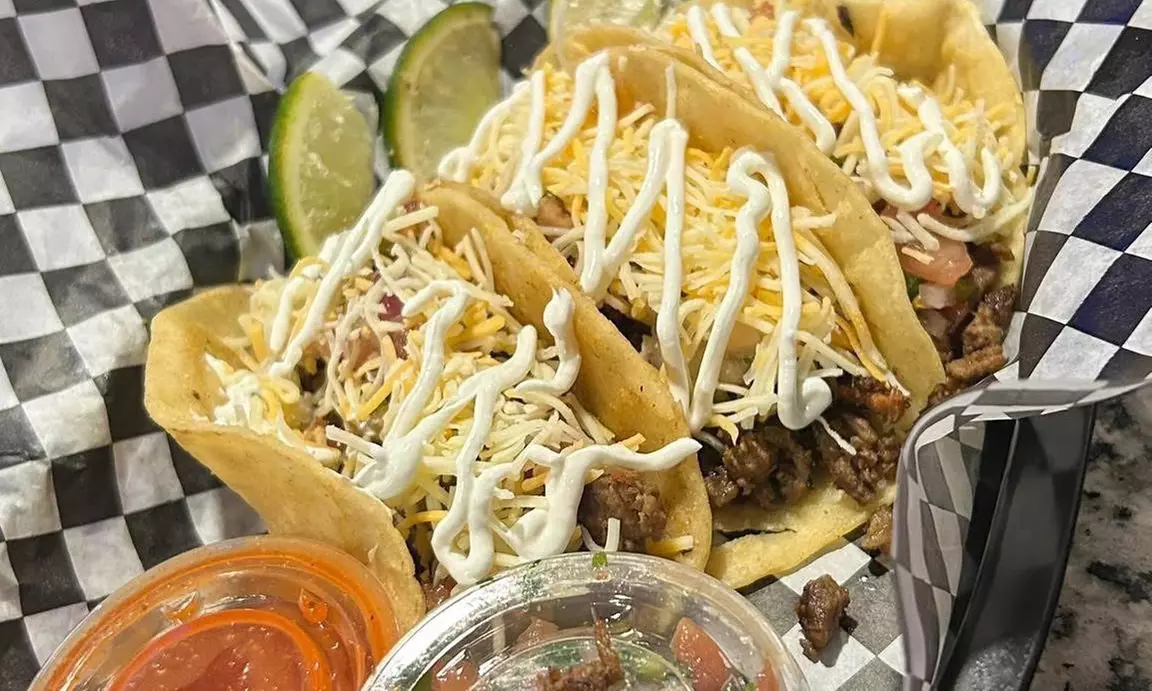 Get Flavor-Packed Tacos & Karaoke or Tacos Margarita karaoke