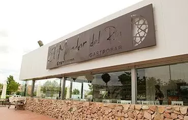 ✈ 8 Day Andalusian Escape- Flights, Car & Hotels Included from Worldee