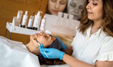 30 Minute Express Facial + In-Depth Skin Consultation & Analysis - Vis a Vis Skin Clinic