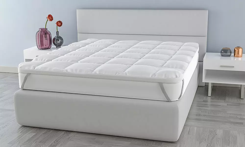 Topper Plus imbottito e trapuntato, disponibile in 4 dimensioni - Primary Image