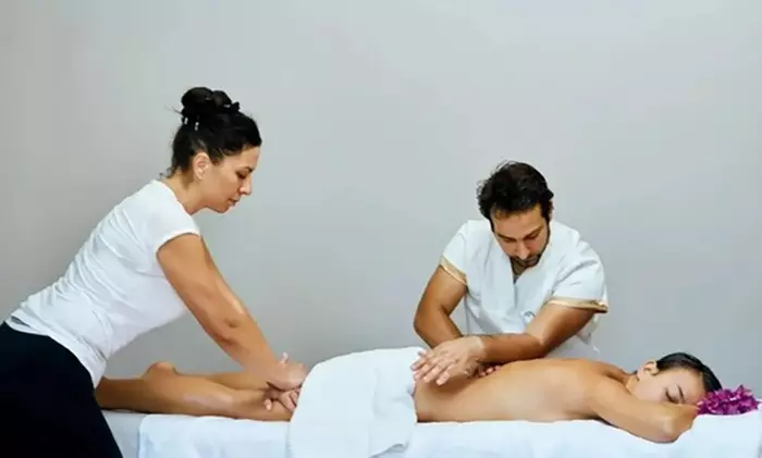 1, 2, or 3 Sessions 60-Minute Signature Couples Massages with Upgrades