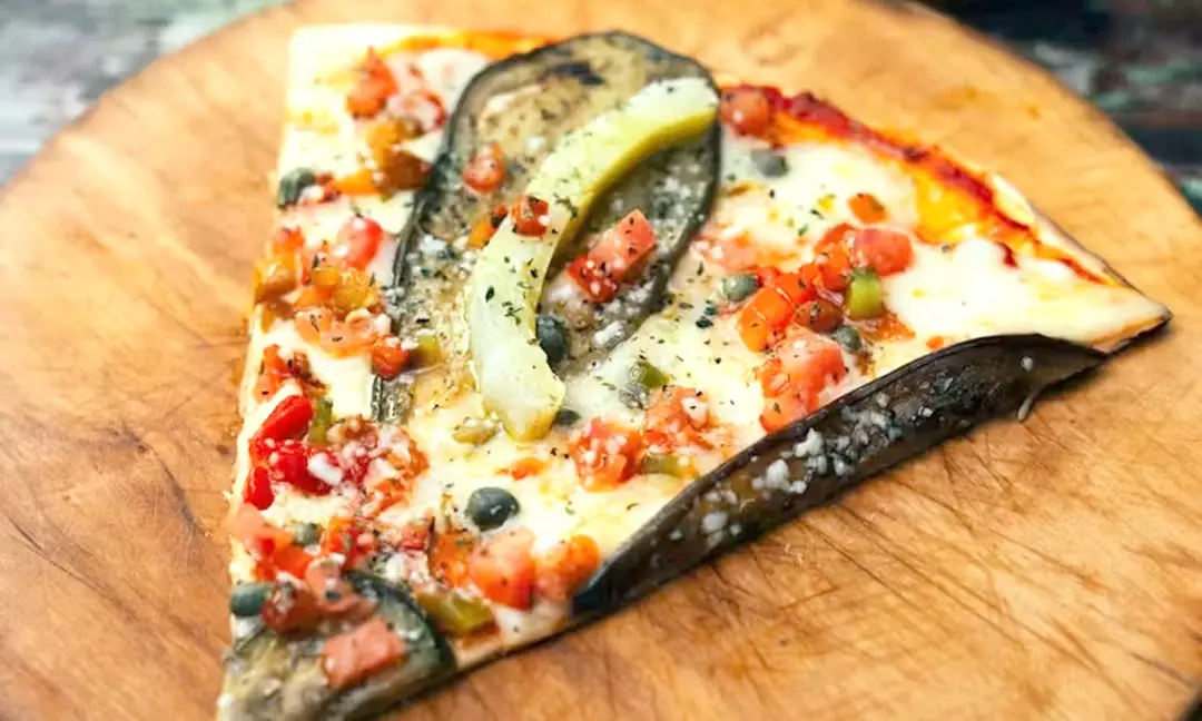 Tasty Pizza Combo: Choose Two Small or Large - Valid only on Tues-Fri