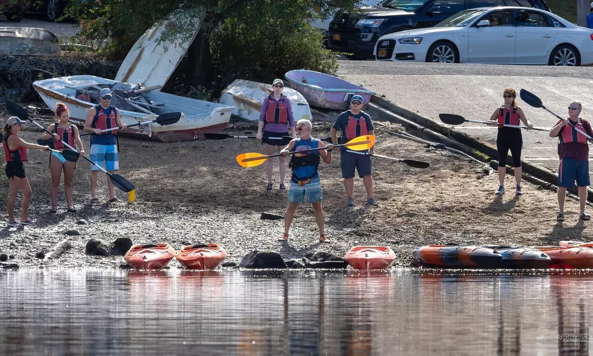 1 or 2-Hour Kayak Tour at Cold Spring Harbor or Connetquot River