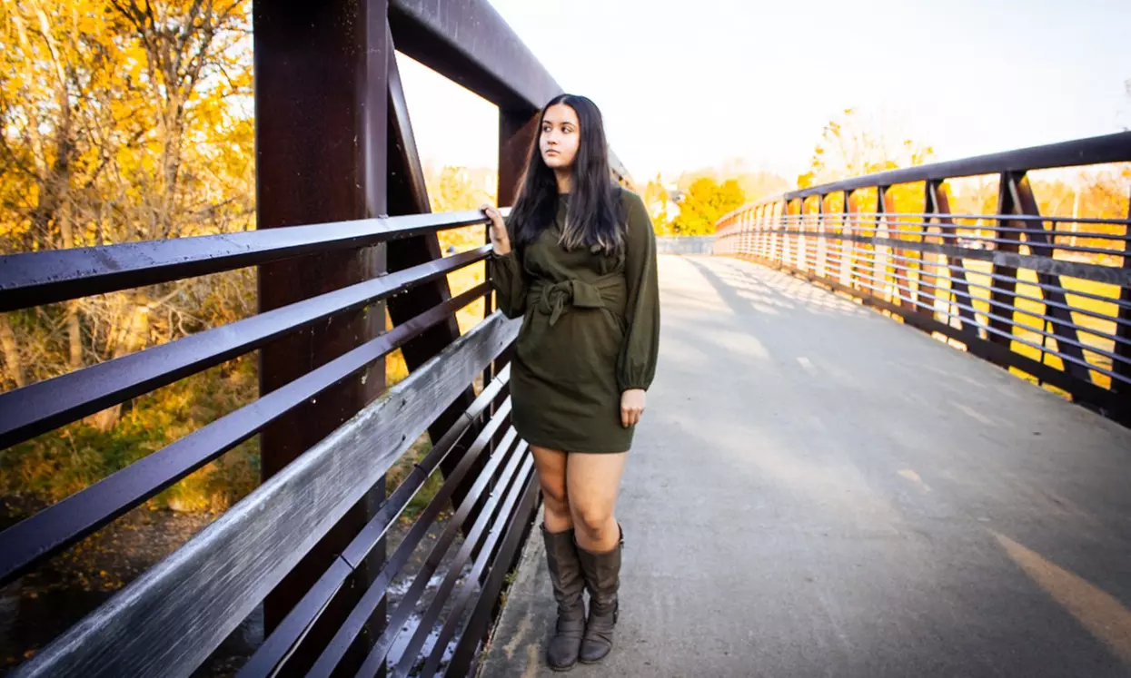 30 or 60 Minute Outdoor Photography Sessions with Downloadable Photos