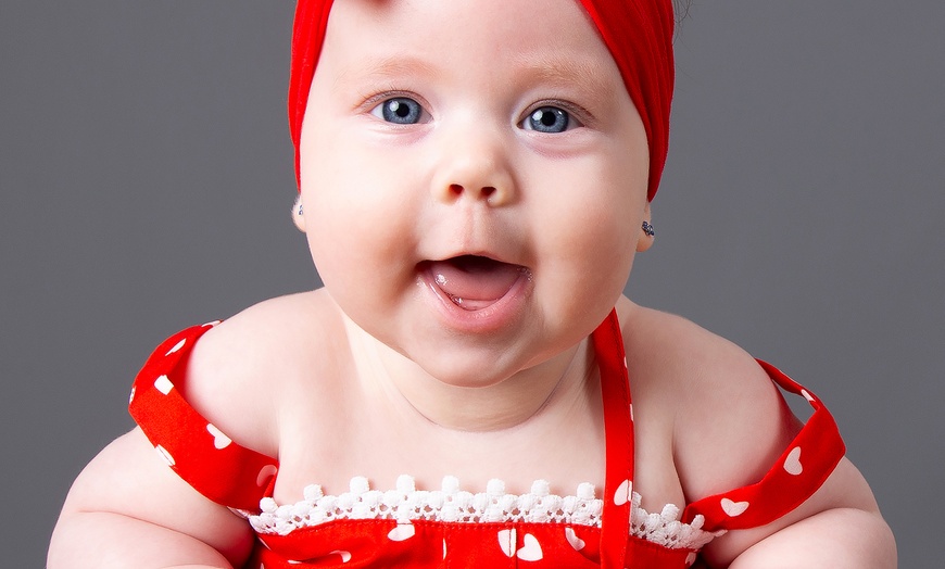 Image 14: Baby Photoshoot I 8'' x 6'' Print I Barrett & Coe Studios