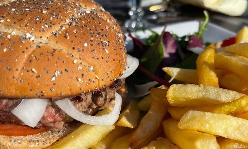 Image 10: L’AZUR : plats frais préparés minute pour un dîner convivial