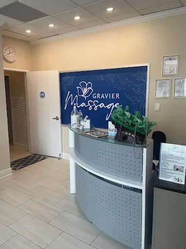 Couples 60-Minute Deluxe Body Massage with Essential Oils & Hot Stones