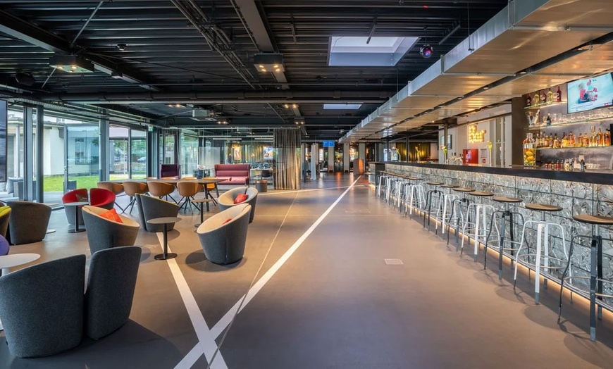 Image 6: Köln: 1-3 Nächte mit Frühstück & Michael Schumacher Collection