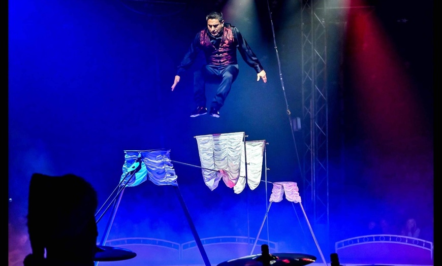 Image 16: Wintercircus Pallasso 2025-2026: Tickets voor tribune A, B of C 