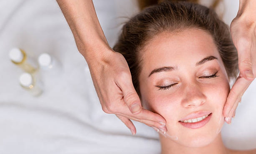 Image 3: Massage shiatsu, reiki ou sonore : détente et énergie en harmonie