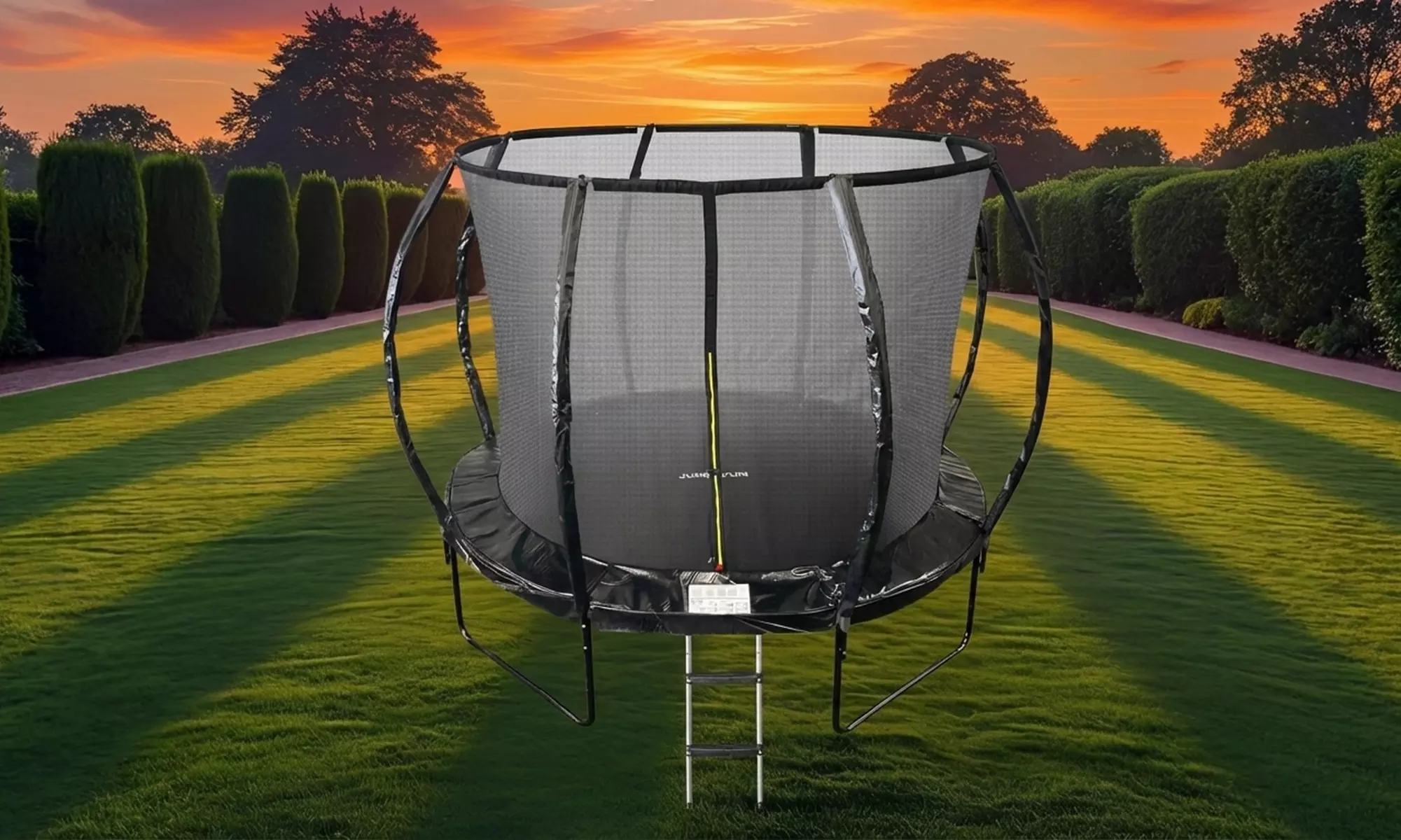 Jump4fun trampolines en accessoires voor in de tuin in formaat en model naar keuze