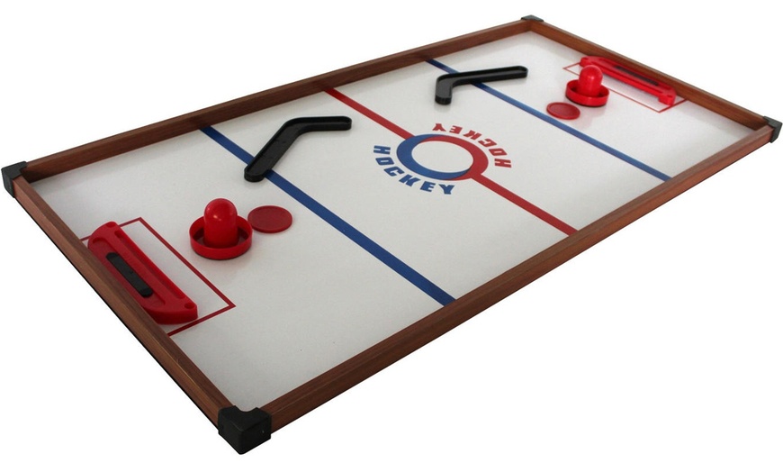 Image 8: Diverse modellen tafels met spellen