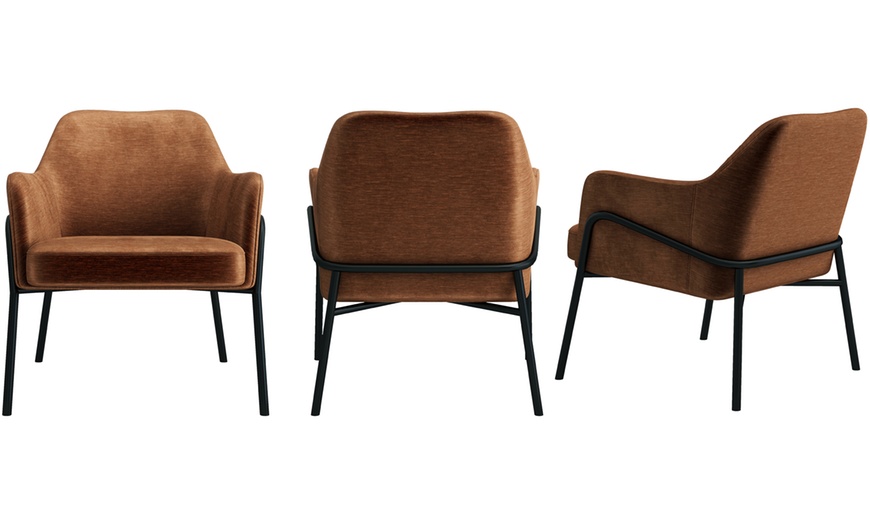 Image 8: Poltrona lounge in tessuto e struttura in metallo Doosense