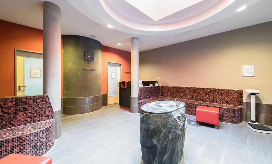 Image 4: Pure Entspannung mit einer 60 Min. Ganzkörpermassage für 1 Person