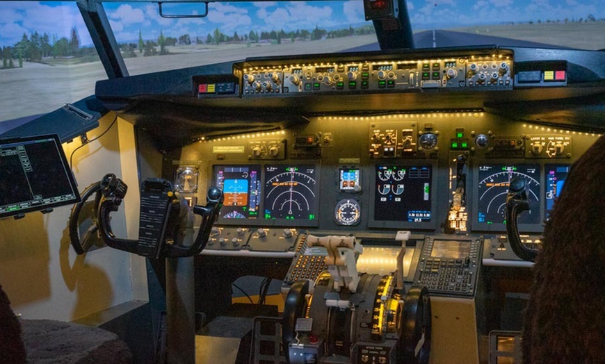 Image 12: 60 oder 120 Minuten Flugsimulator in der Boeing B737