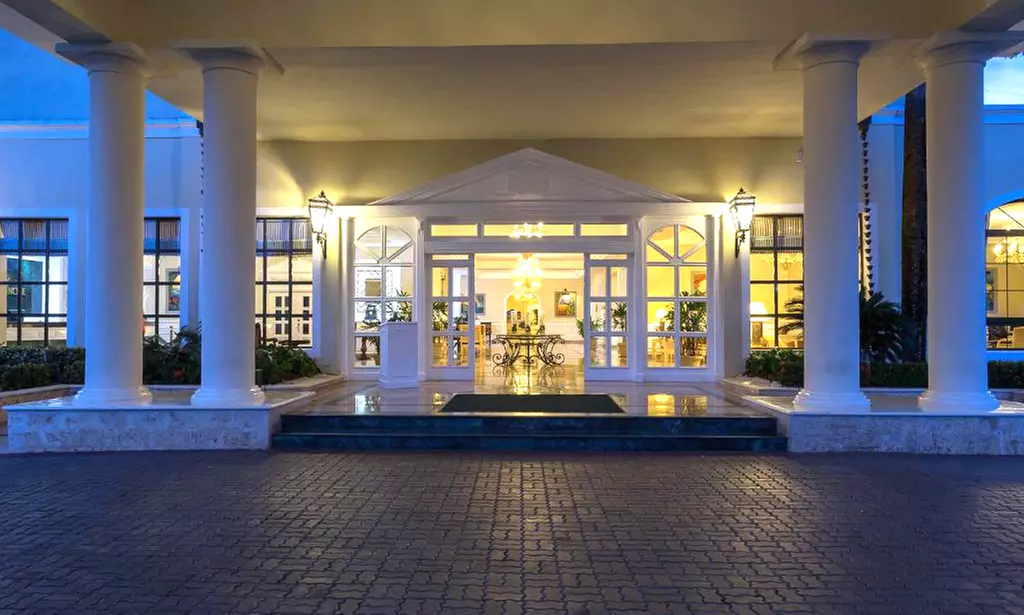 ✈ 4-Night All-Inclusive Dominican Republic Vacation with Airfare